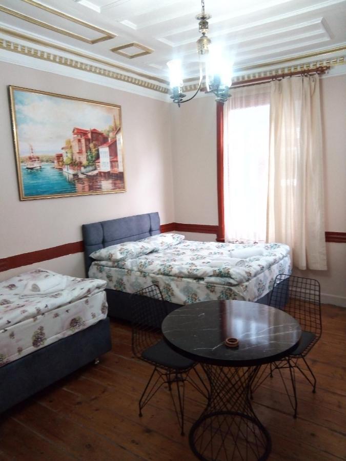 Mr Damien Aparthotel Istanbul Bagian luar foto