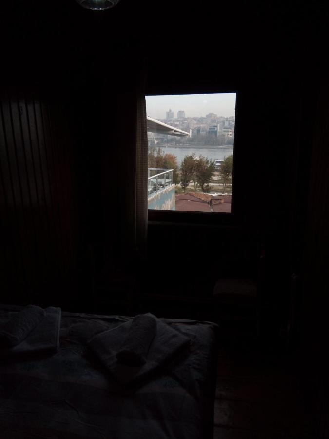 Mr Damien Aparthotel Istanbul Bagian luar foto