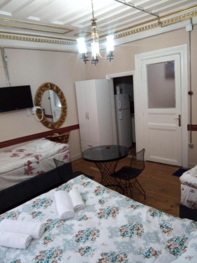 Mr Damien Aparthotel Istanbul Bagian luar foto